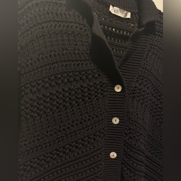 Zara Oversized Black Knit Button-Up Sweater - Picture 3 of 6